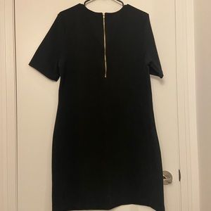 Old Navy black ribbed short-sleeved shift dress.
